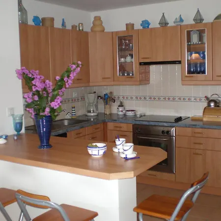 Pont Du Bateau Apartment